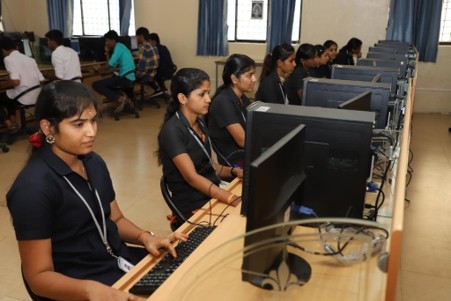 Computer Engineering department photo 3
